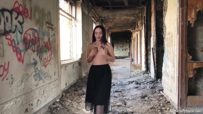 MarvelCharm-Alice-Ruins-HD