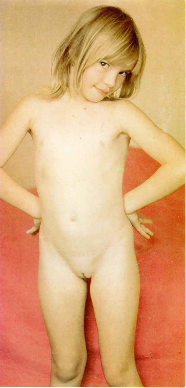 [Image: A6KnVg2BK3.jpg]
