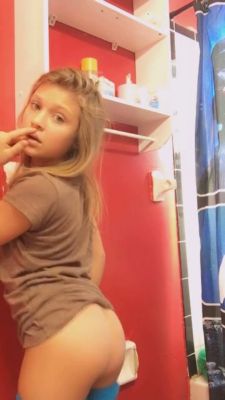 [Image: 0633-t15.jpg]