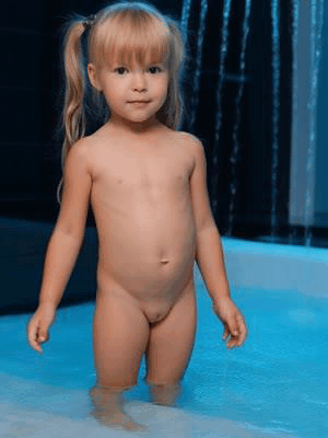 [Image: anniec-126-mp4.gif]