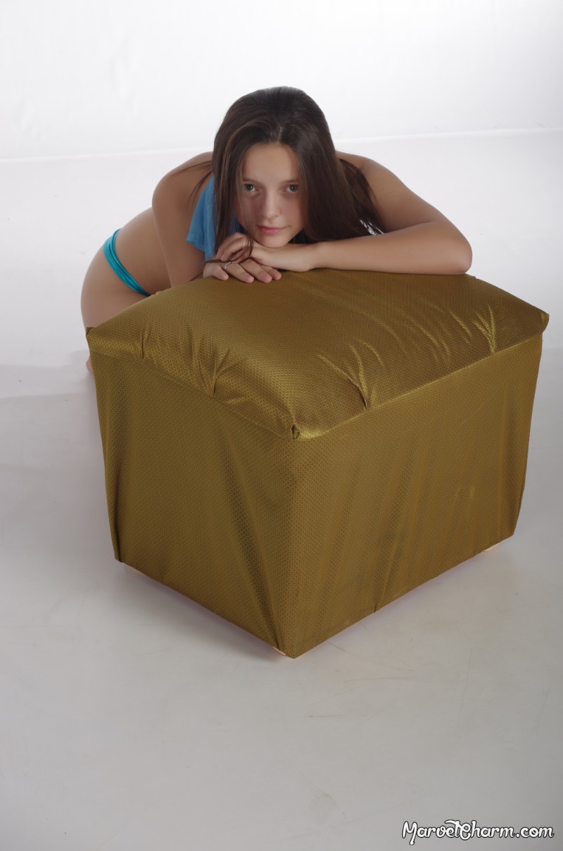 MarvelCharm-Nika-Cutie