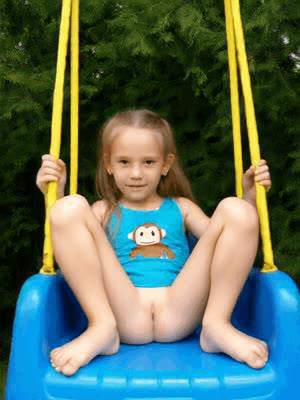[Image: elona-63-mp4.gif]