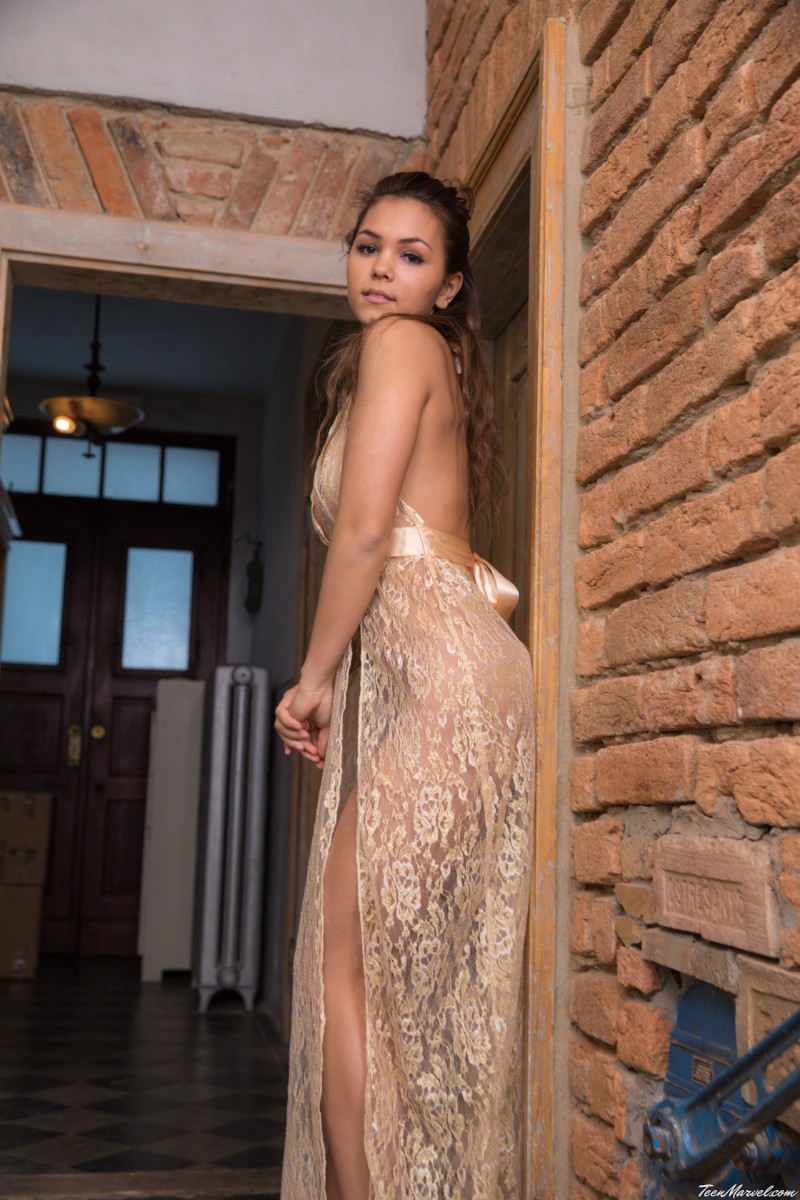 TeenMarvel – Cutie – Grandeur
