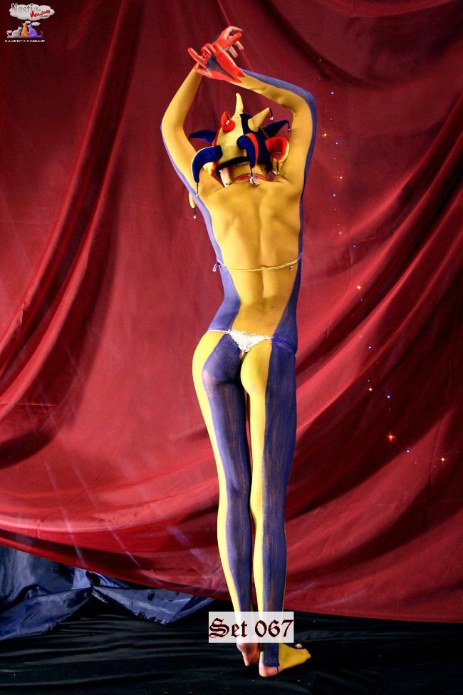 [Image: eM50mkpplp.jpg]