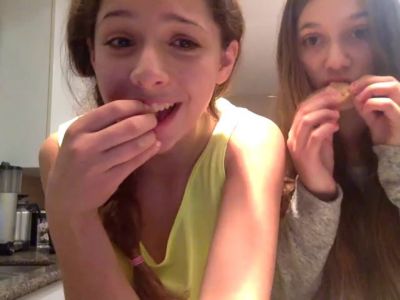 [Image: 0587-t15.jpg]