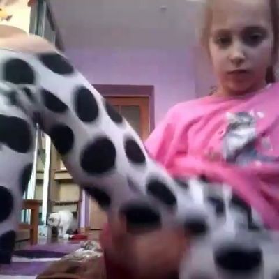 [Image: 0641-t15.jpg]