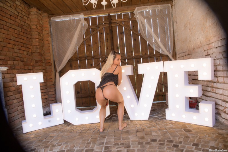 TeenMarvel – Cutie – Valentine
