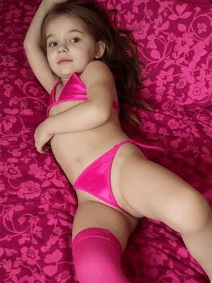 [Image: kate-167-mp4.gif]