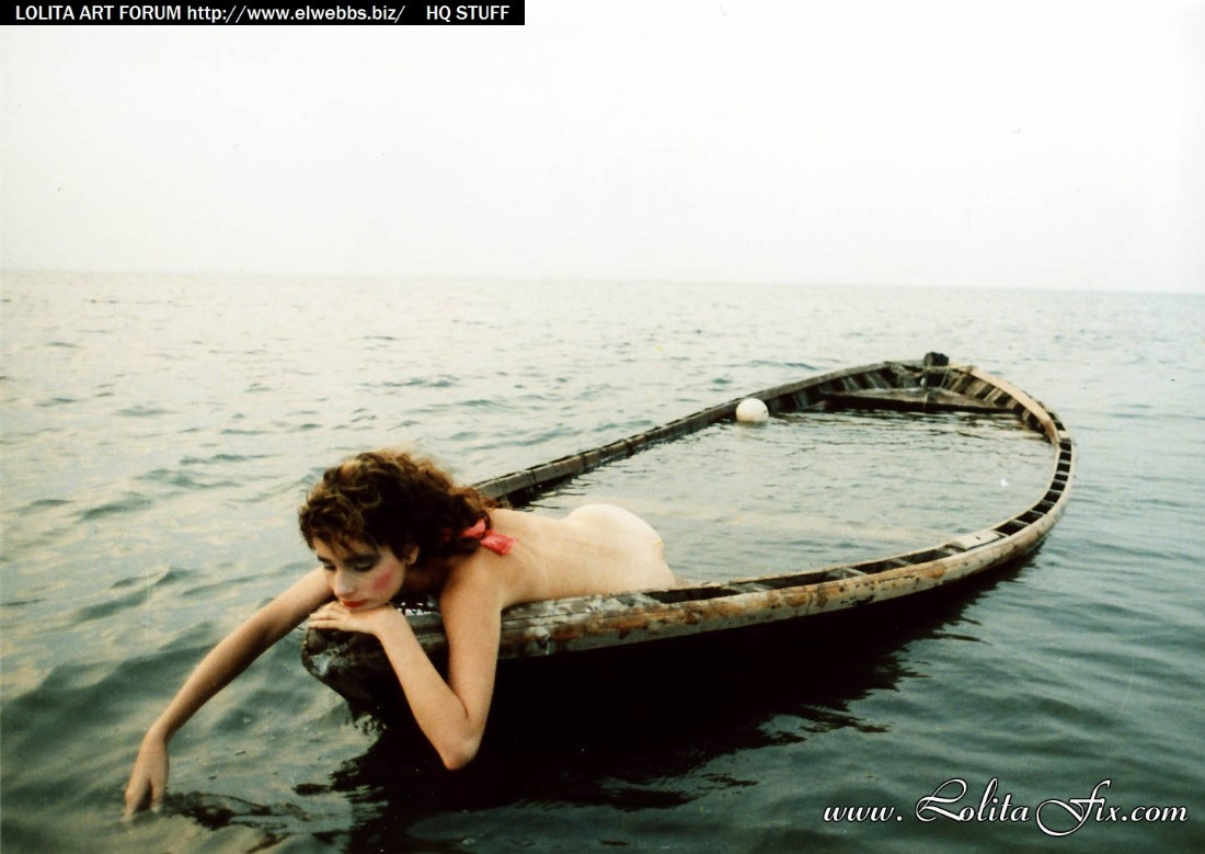 [Image: p1KzDq9Ala.jpg]