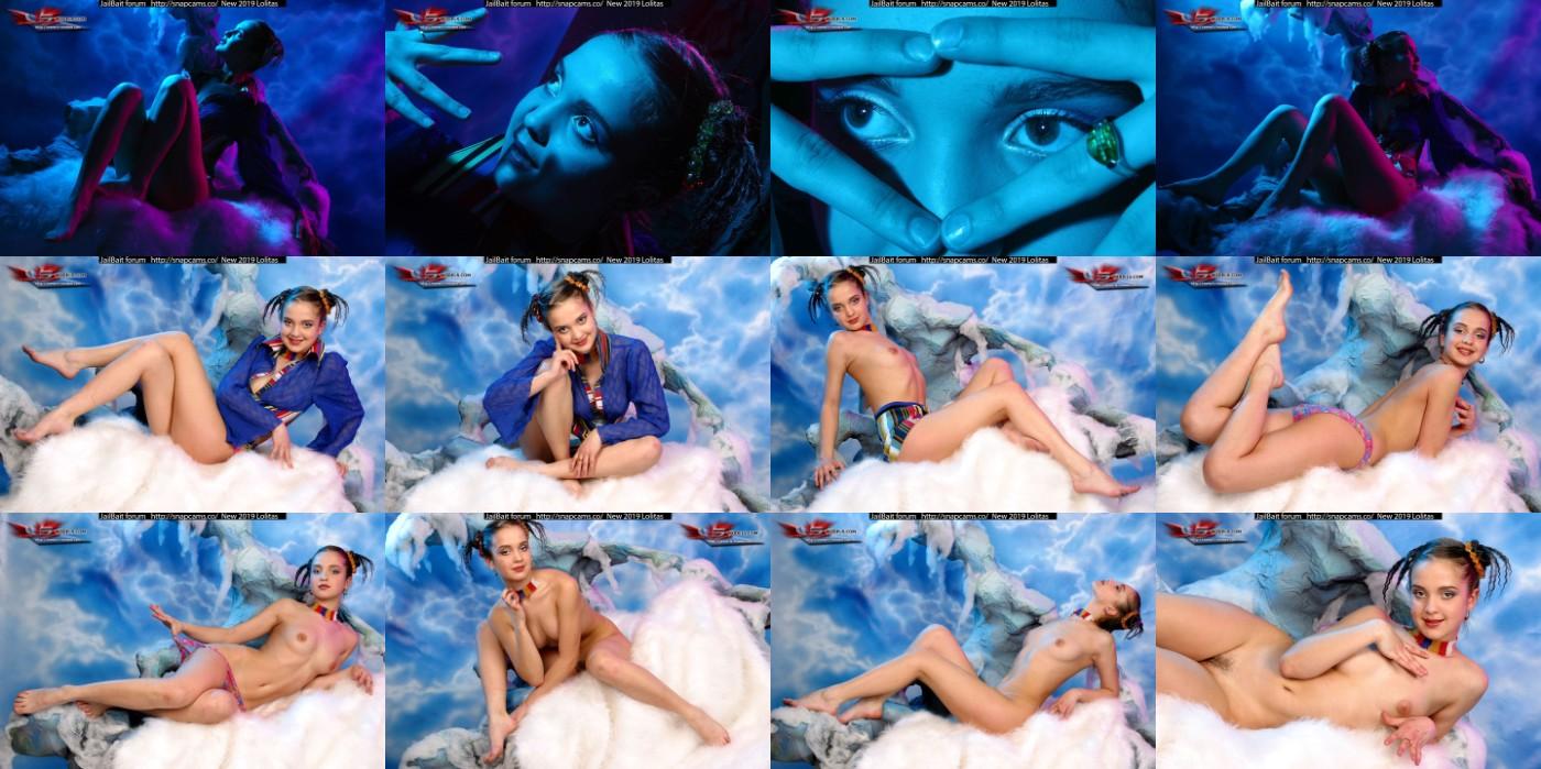 [Image: EGK784145d.jpg]