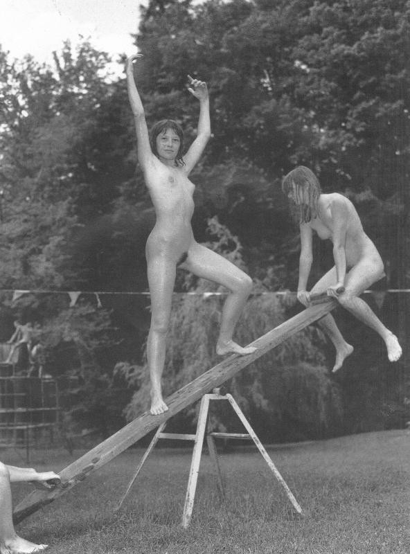 [Image: M9Qg7Y7NQa.jpg]