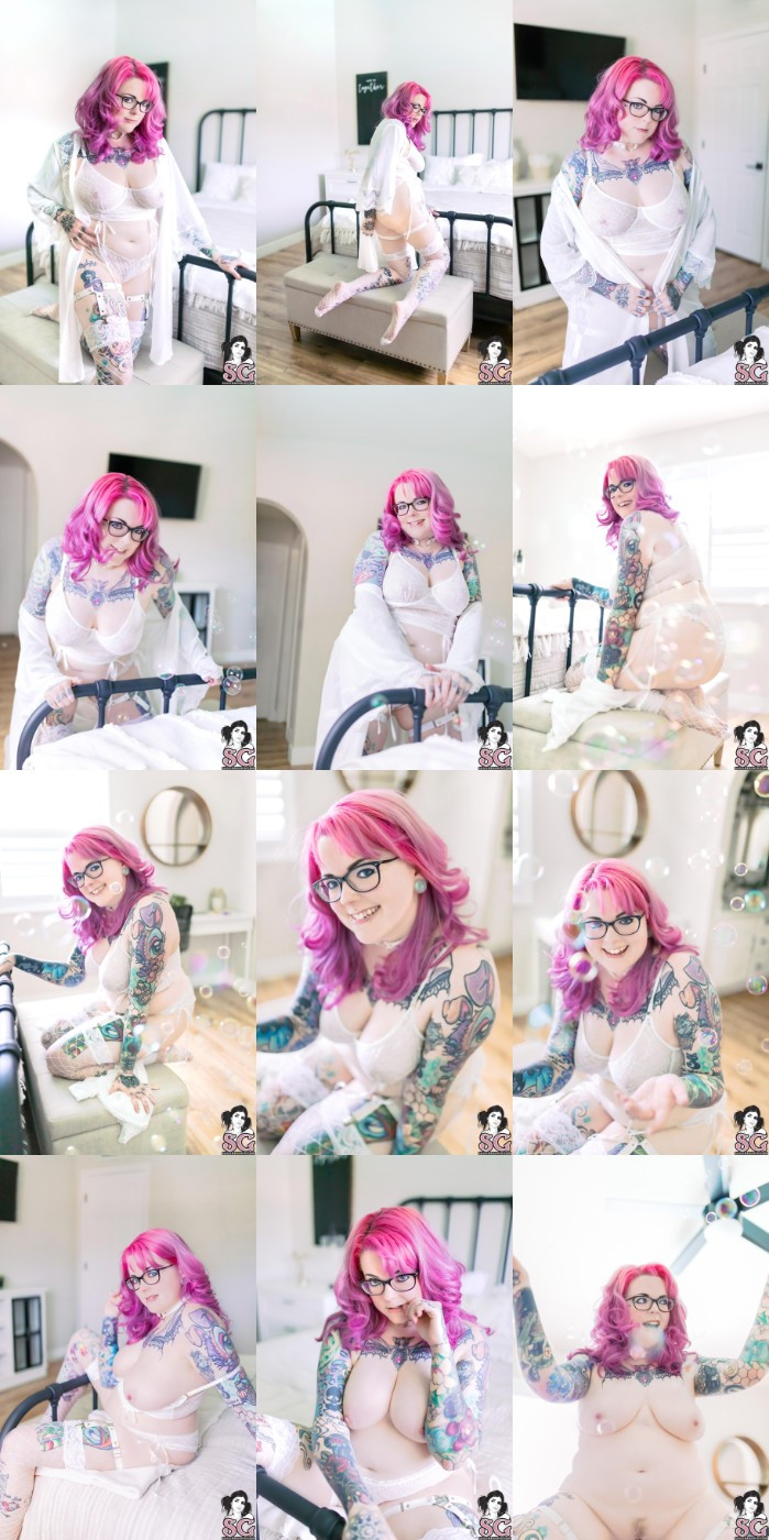 [Image: PVKZnaroKq.jpg]