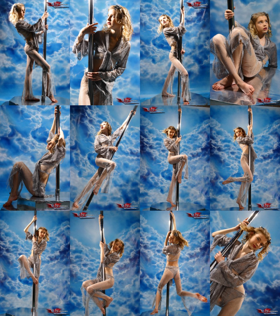 [Image: qxQPnMjL54.jpg]