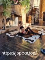 [Image: jbpar-cc-9.jpg]