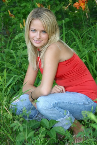 [Image: 3EQXG9Y6lx.jpg]