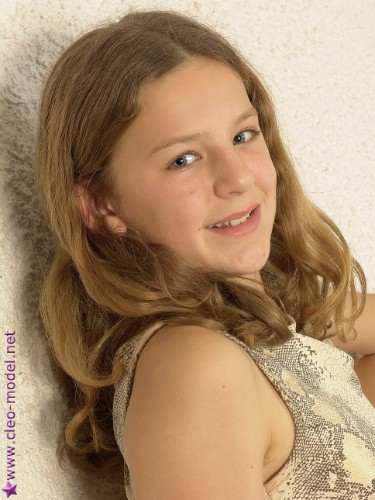 [Image: 3EQXGMBYlx.jpg]