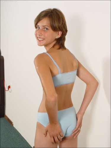 [Image: 3EQXGN2vlx.jpg]