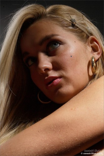 [Image: 7PQxMbnYKZ.jpg]