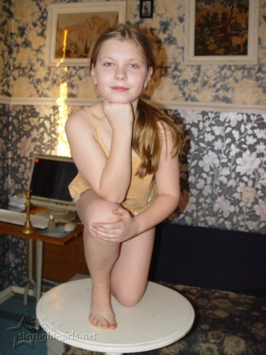 [Image: 7PQxMzEdKZ.jpg]