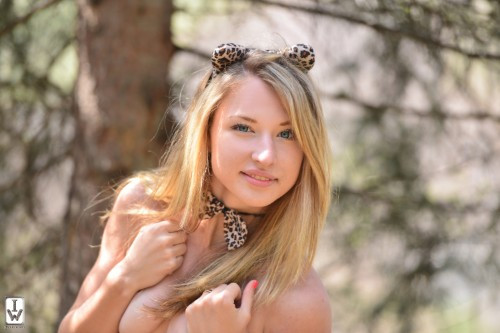 [Image: 8X59A0OD5k.jpg]