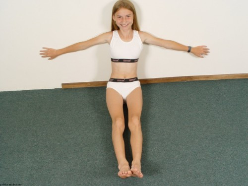 [Image: A6Kn48j6l3.jpg]