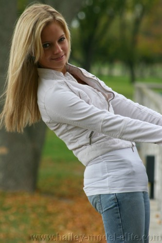 [Image: A6Kn4Zzzl3.jpg]