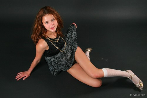 [Image: ABQp4Vj7Qe.jpg]