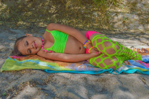 [Image: ABQp4ey1Qe.jpg]