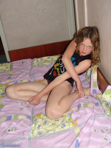 [Image: ABQp4j2ZQe.jpg]