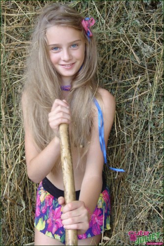 [Image: ABQp4jxNQe.jpg]