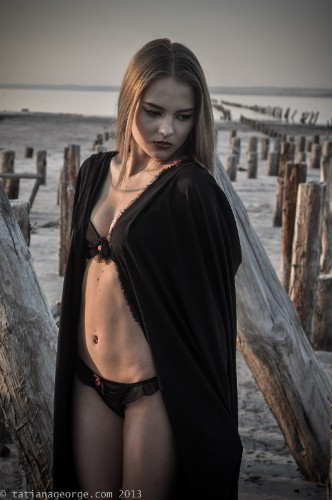 [Image: ABQp4ojPQe.jpg]