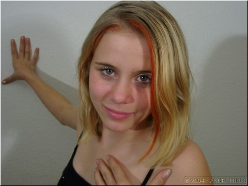 [Image: ALKbge105n.jpg]