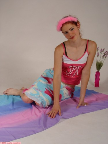 [Image: ALKbgm2X5n.jpg]