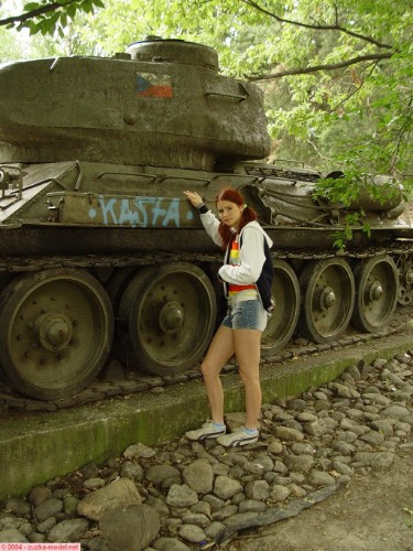 [Image: B151Apow5y.jpg]