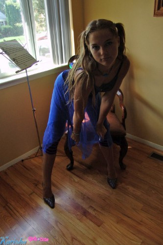 [Image: EGK7AM0eld.jpg]