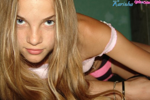 [Image: EGK7AM0mld.jpg]