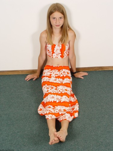 [Image: EOQJyBELlJ.jpg]