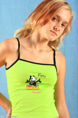 [Image: GdQyWA3x5y.jpg]