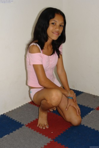 [Image: GdQyWjgP5y.jpg]