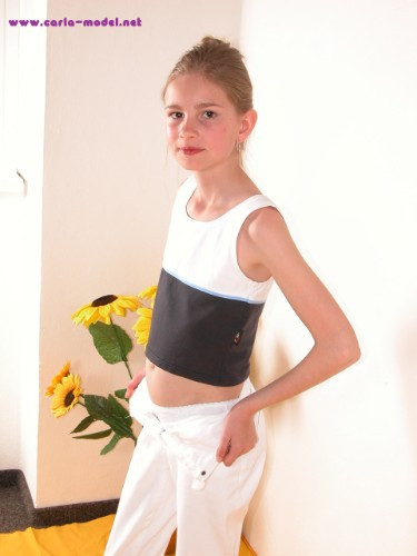 [Image: GdQyWjkP5y.jpg]