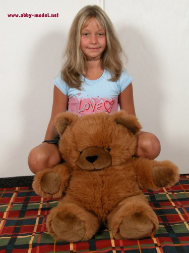 [Image: LW5Vw28al4.jpg]