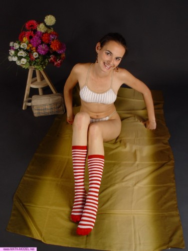 [Image: LW5Vw9YLl4.jpg]