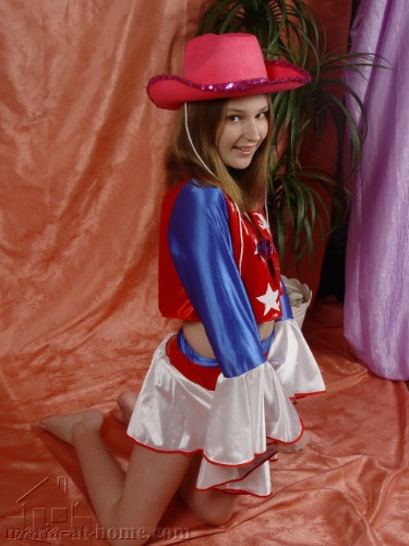 [Image: LW5VwWrml4.jpg]