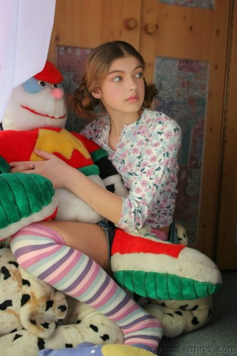 [Image: LkQO4dq2KY.jpg]