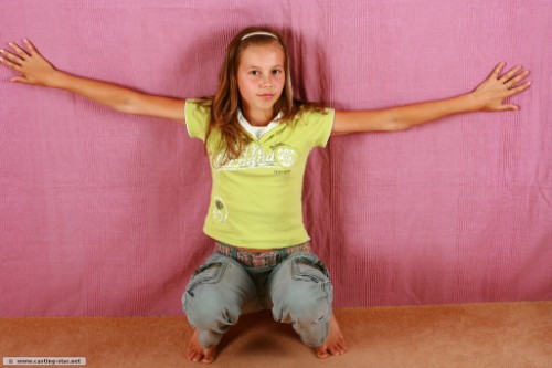 [Image: PVKZnBAmKq.jpg]