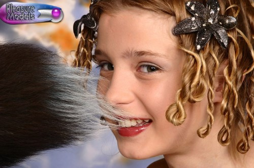 [Image: PVKZnjV6Kq.jpg]