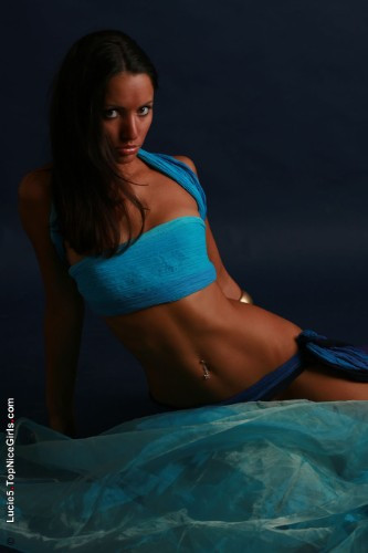 [Image: RP5Ym2bn5D.jpg]