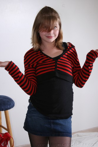 [Image: RP5Ymwmn5D.jpg]