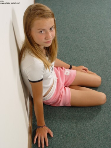 [Image: ZV5EBM7glX.jpg]