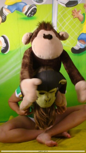 [Image: ZV5EBNBRlX.jpg]